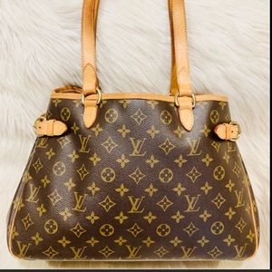 Louis Vuitton horizontal batignolles barely used!!